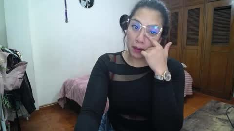    online show from September 27, 6:18 am