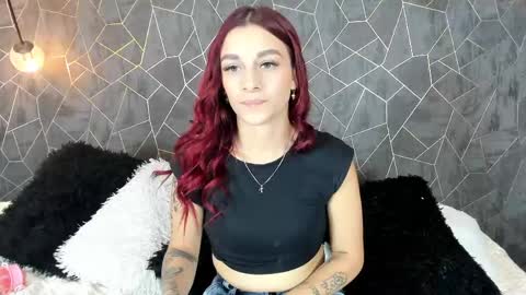 Snapshot of thalira_angels chatting on May 8, 5:40 pm THALIRA ANGELS online show from May 8, 5:40 pm