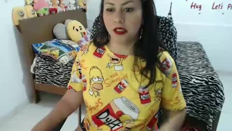 Snapshot of thamara__1023 chatting on January 12, 2:52 pm thania sometimes in the company of Alan and Maria online show from January 12, 2:52 pm