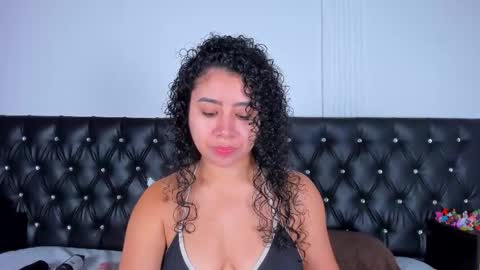 thara webstter online show from September 9, 11:54 am