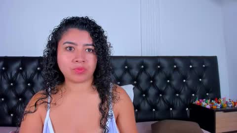 thara webstter online show from November 12, 12:05 pm