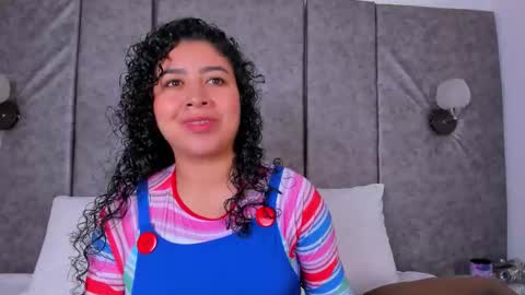 thara webstter online show from February 7, 11:25 am