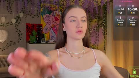 Your Eva online show from December 2, 3:58 am