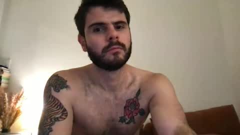 Snapshot of thatfeelsgoood chatting on November 5, 11:05 pm thatfeelsgoood online show from November 5, 11:05 pm