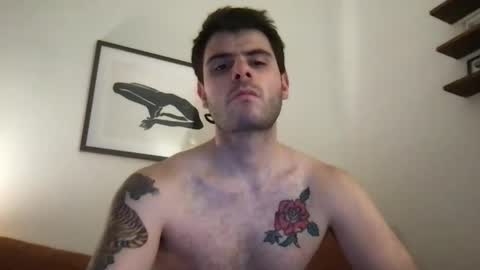 Snapshot of thatfeelsgoood chatting on January 6, 5:00 am thatfeelsgoood online show from January 6, 5:00 am