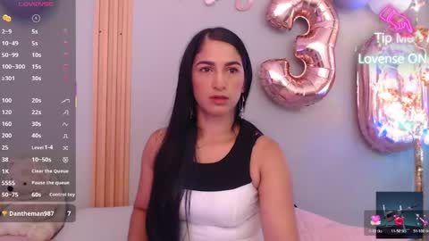 Snapshot of thayssa_ross chatting on April 30, 3:07 pm THAYSSA ROSS online show from April 30, 3:07 pm