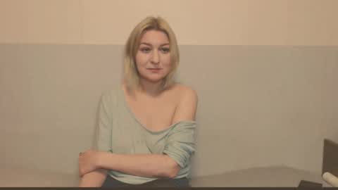 Eva online show from December 2, 6:25 pm