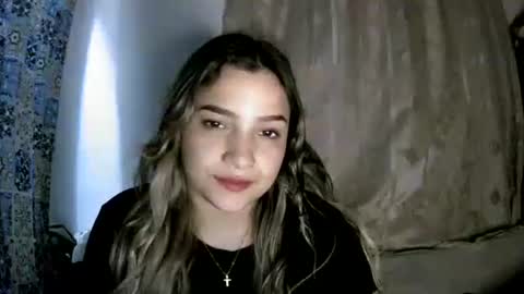 Snapshot of the_crow_18 chatting on May 26, 6:53 am liz online show from May 26, 6:53 am