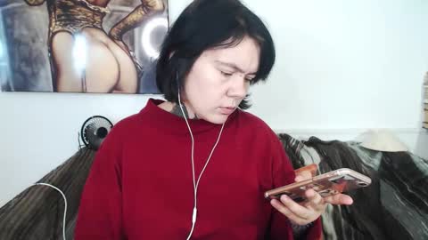 Snapshot of the_ice_woman chatting on September 16, 1:39 am the_ice_woman online show from September 16, 1:39 am