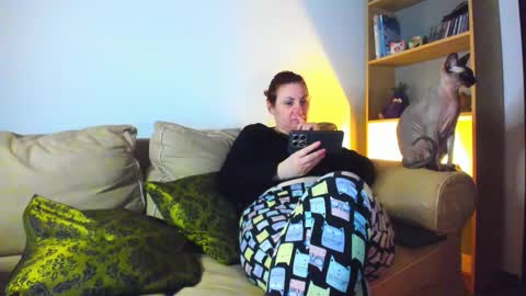 Snapshot of the_imperfect_one chatting on March 17, 4:54 pm G. Spoil me with a Lovense gift from here online show from March 17, 4:54 pm