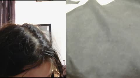 Snapshot of the_lagoon_girl chatting on May 25, 7:53 pm the_lagoon_girl online show from May 25, 7:53 pm