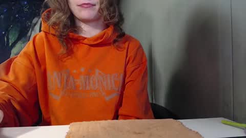 Ekye online show from February 7, 1:43 pm