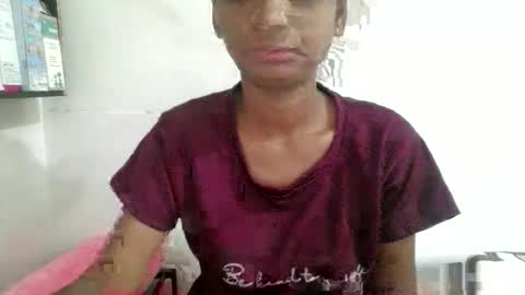 Snapshot of the_right_girl chatting on November 15, 4:10 am Suzan Sexy online show from November 15, 4:10 am