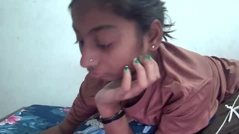 Snapshot of the_right_girl chatting on December 19, 5:25 am Suzan Sexy online show from December 19, 5:25 am