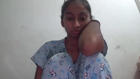 Snapshot of the_right_girl chatting on February 27, 3:56 pm Suzan Sexy online show from February 27, 3:56 pm