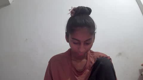 Snapshot of the_right_girl chatting on March 3, 8:20 am Suzan Sexy online show from March 3, 8:20 am