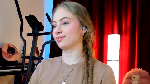 Snapshot of the_steel_magnolia_ chatting on October 8, 8:12 am Ally STREAMING ON TWITCH NOW Check my Twitter for updates online show from October 8, 8:12 am