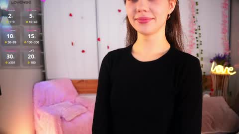 Snapshot of the_truewoman_show chatting on March 26, 3:12 am My name is Cynthia and Im very happy to see you in my sweet room online show from March 26, 3:12 am
