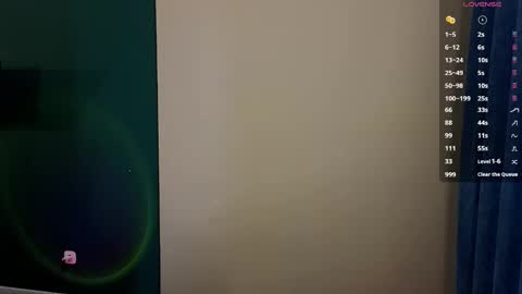 Snapshot of the_vickky chatting on February 15, 5:20 pm Vicky online show from February 15, 5:20 pm