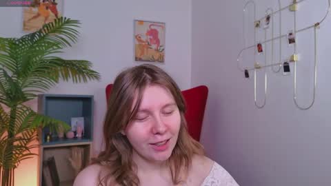 Snapshot of the_virg1n_marie chatting on May 20, 5:35 am The Rosemarie I Wed FriSun 1 AM 9 AM EDT online show from May 20, 5:35 am