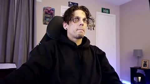 Snapshot of the_wicked22 chatting on February 23, 1:46 am Wicked online show from February 23, 1:46 am