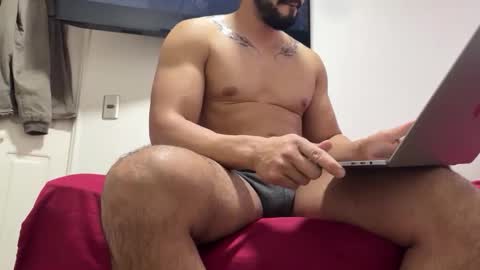 Snapshot of thearcher56 chatting on September 12, 9:15 pm thearcher56 online show from September 12, 9:15 pm