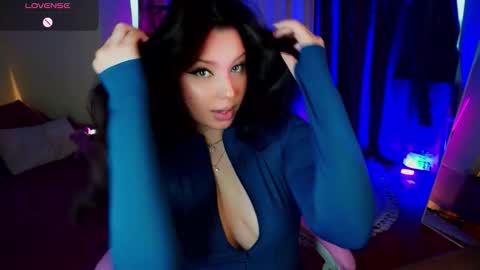 Lucy online show from October 18, 12:39 pm