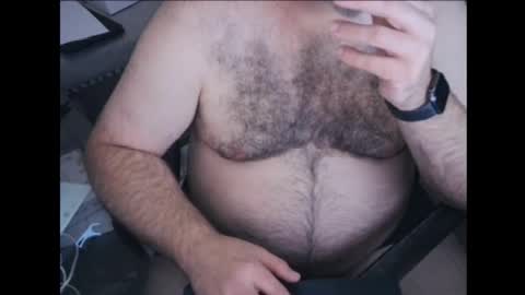 The Bear King online show from December 1, 5:23 am