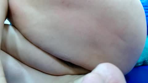 Snapshot of thebestpussyhairy chatting on December 19, 10:00 pm Karla online show from December 19, 10:00 pm