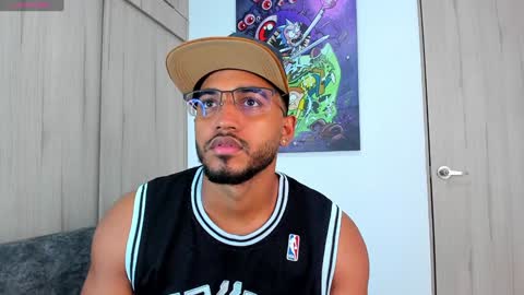 theblack_frank online show from December 14, 12:44 pm