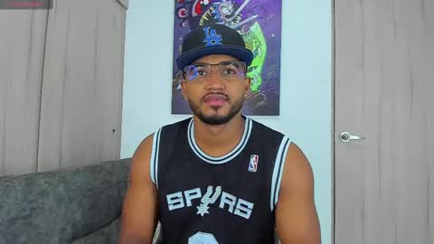 theblack_frank online show from March 7, 11:51 am