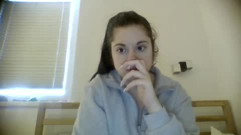 Snapshot of theblackdiamond194588 chatting on January 7, 1:46 pm raissa online show from January 7, 1:46 pm