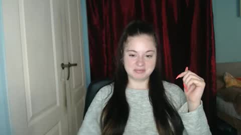 Snapshot of theblackdiamond194588 chatting on September 17, 12:51 pm raissa online show from September 17, 12:51 pm