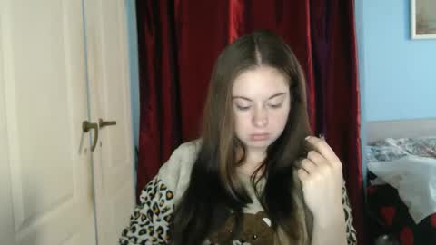 Snapshot of theblackdiamond194588 chatting on October 23, 10:36 am raissa online show from October 23, 10:36 am