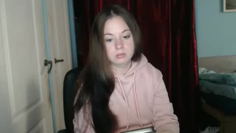 Snapshot of theblackdiamond194588 chatting on November 1, 12:07 pm raissa online show from November 1, 12:07 pm