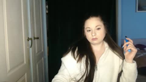 raissa online show from March 5, 9:44 pm