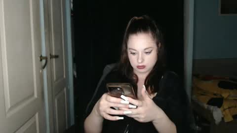 raissa online show from June 28, 6:03 pm