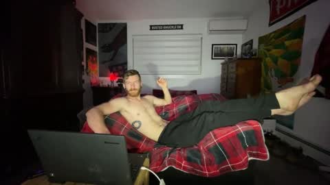 Snapshot of thecarrguyy chatting on January 13, 10:36 am Thatcarrguyy online show from January 13, 10:36 am