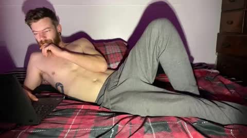 Snapshot of thecarrguyy chatting on January 19, 11:56 am Thatcarrguyy online show from January 19, 11:56 am