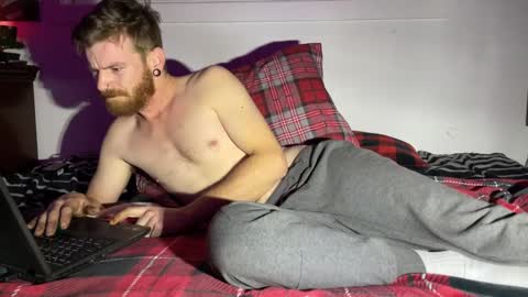 Snapshot of thecarrguyy chatting on January 21, 12:07 pm Thatcarrguyy online show from January 21, 12:07 pm