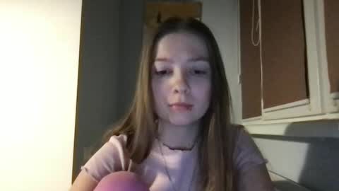 Snapshot of thecrystal chatting on February 20, 8:03 pm Crystal online show from February 20, 8:03 pm