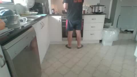 Snapshot of thedalenator chatting on December 3, 9:56 pm thedalenator online show from December 3, 9:56 pm