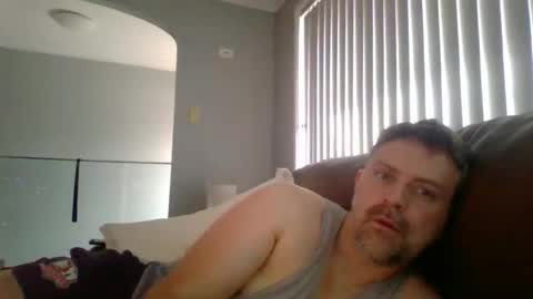 Snapshot of thedalenator chatting on November 23, 10:20 pm thedalenator online show from November 23, 10:20 pm