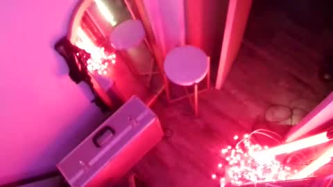 Snapshot of thedeman chatting on March 2, 12:12 pm thedeman online show from March 2, 12:12 pm