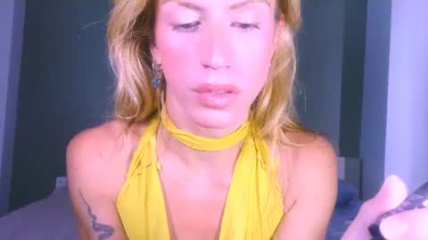 Snapshot of thedollxxxperience chatting on July 7, 3:53 am Yolanda online show from July 7, 3:53 am