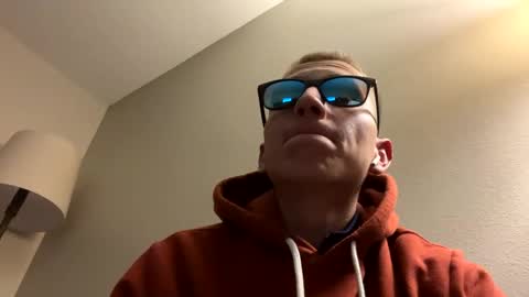 thedondom69 online show from December 8, 3:32 am