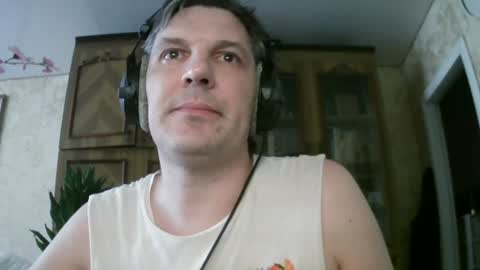 The Emperor of the Universe online show from July 19, 7:12 am