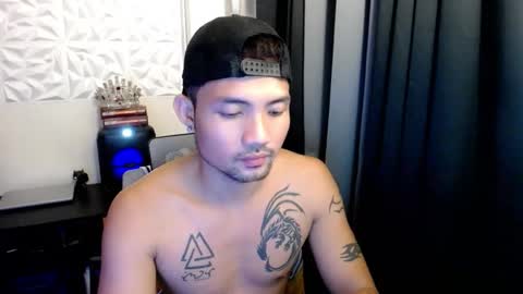 Snapshot of thefriskyasian chatting on September 12, 3:12 pm Jaycee online show from September 12, 3:12 pm
