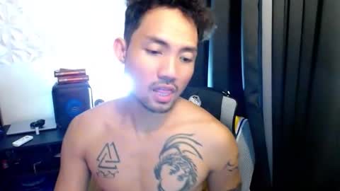 Snapshot of thefriskyasian chatting on September 15, 2:17 pm Jaycee online show from September 15, 2:17 pm