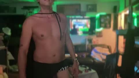 Snapshot of thefuckshow69 chatting on September 28, 12:32 pm thefuckshow69 online show from September 28, 12:32 pm